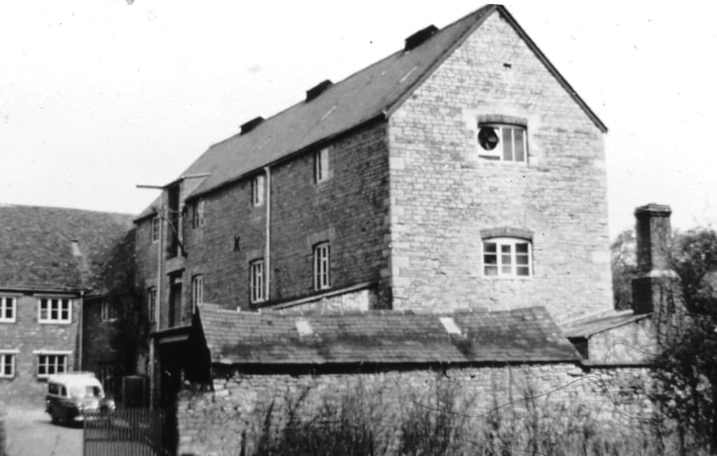A 35mm slide showing former weaving factory at 55-56 West End originally used by Early’s